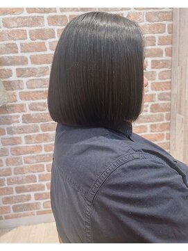 コーエン(cowen) 大人かわいい☆綺麗なシルエット！王道ボブ♪フェミニン