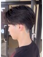 ルドバイシャルム 小山(Ld. by charme)&nbsp;毛流れセンターパート◎刈り上げることでスッキリした印象に◎