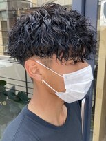 マグカーネバイフィフス オカヤ(Mag KANE by fifth okaya) 岡谷メンズカットメンズパーマ波巻きスパイラルパーマツイスパ