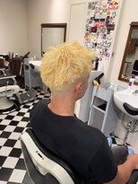 フランクス バーバー ウエストトウキョウ 吉祥寺店(FRANK’S BARBER WEST TOKYO) リバースセンターパートニュアンスパーマニュアンスウルフダウR