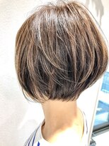 コルテ(corte)&nbsp;春らしいショートボブ