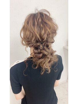 ヘアーセットサロン ピンキー(Hairset Salon Pinky) Pinky.ボリュームシニヨン