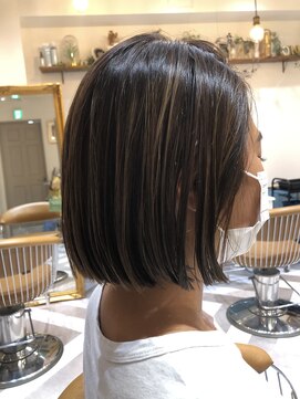 ロンドアベニール 北千住(Lond avenir) namie  切りっぱなしボブ×ハイライト
