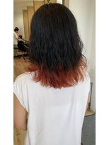 ヘアーメイク ダブル(HAIR MAKE double) 癖毛にパーマスタイル　遊びカラーのオレンジグラデーション