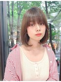 大人かわいい、美髪こなれミディーのワンカール