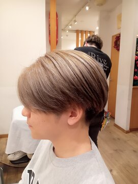 ロッソ 川口店(ROSSO) モノカラーセンターマッシュ