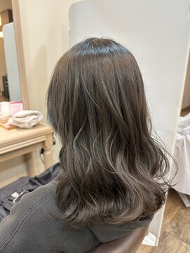 ベルプロッドバイアルター 千葉(bel. prod by aL-ter) 【bel.高野】グレージュカラー/シルキーベージュ/斜めバング