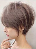 似合わせカットショートボブブリーチカラーミルクティーアッシュ