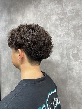 スピン 本八幡(SPIN) ベリーショート/ダークアッシュ/ニュアンスパーマ/韓国マッシュ