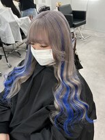シェイロ(Cielro)&nbsp;【ホワイトカラー×エクステ80本/ブルーエクステ】SAKI