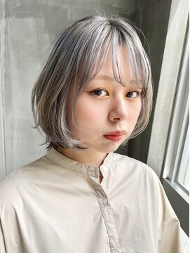 ローリー(Rowlly) ＃レイヤーウルフボブ