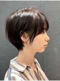 ショートボブ