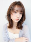 小顔◎韓国風アッシュブラウンくびれミディ