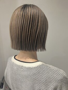 イリル バイ レシッド 自由が丘(ibrel by rcid)の写真/透明感あるカラーでおしゃれに白髪ぼかしも◎大人女性ならではの上品さを引き出すカラーで、オシャレ度UP♪