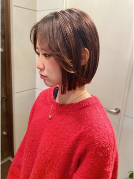アーチテクトヘア(Architect hair by Eger) サイドバングありの切りっぱなしボブスタイル