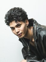 ホワイト(WHITE)&nbsp;フェザースパイキーショート