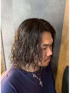 ノーヴァ バイ ボナ 前橋店(nova by bona) メンズパーマで魅せる色気漂う無造作ウェーブ