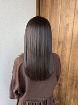 プリュム(Plume)&nbsp;ブリーチなし透明感カラーツヤ髪ナチュラル大人可愛い黒髪暗髪