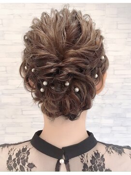 リアン(Lian) ゆるふわパーティヘアセット♪