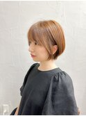 ショートボブ