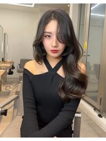 ノク(nok)&nbsp;顔周りレイヤーロング_美髪ピンクブラウン切りっぱなしボブ