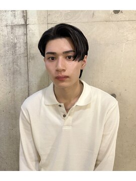 ローバー(ROVER) ディカプリオ風サイドパートヘアー