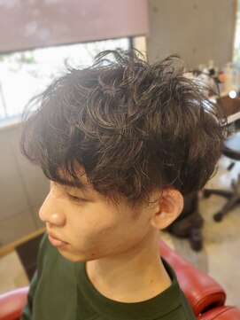 バルビエーレ アーディ(Barbier Adi) パーマスタイル