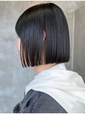 黒髪切りっぱなしボブ外ハネ
