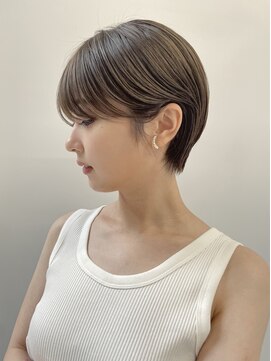 ミィ 表参道(mee.) 似合わせカット ボブヘア 縮毛矯正 ミニボブ 切りっぱなしボブ