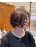 ショートボブ