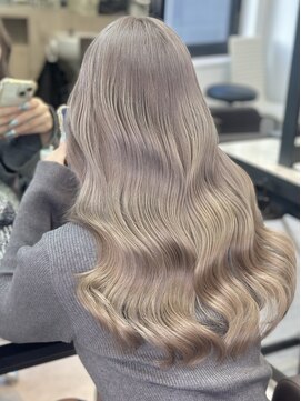 エリーツ(elyts) パールグレージュ/渋谷/ケアブリーチ/エクステ/ダブルカラー