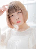 金髪ハイトーンカラー韓国風切りっぱなしボブc6越谷20代30代40代