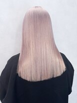 ブリーチホワイトベージュロング韓国ヘアおくれ毛_ba543043