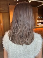 美容室 ビ フェスカ(B FESCA)&nbsp;透明感カラー/レイヤーカット/グレージュ