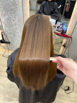 ロンドシエル 横浜(Lond ciel) 髪質改善/縮毛矯正/レイヤー/ワンホンレイヤー/イメチェン/横浜