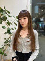 アッシュ 等々力店(Ash) ロングストレート前髪カット