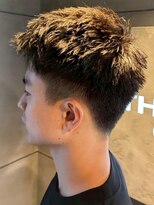 ディスイズバーバー(THIS IS BARBER)&nbsp;黒髪ショート ツーブロック ビジネス メンズカット 20代【札幌】