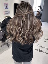 キング 京橋店(K!ng)&nbsp;レイヤーカットブリーチなしダブルカラーハッシュカット韓国
