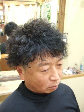 かみきりや Acquto 個性派ショート