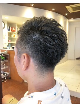 リコヘアー(RICO HAIR) 宮迫さん風ぐるり刈り上げソフトアシメざっくりショート！
