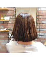 ダーディヘアナチュラル&nbsp;おとなボブスタイル