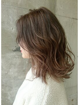 ガルボ ヘアー(garbo hair) garbohair営業中スタイル♪１BLEACHで作るグレージュグラデ♪