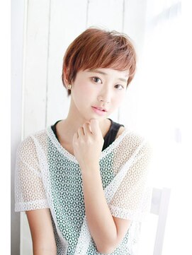 プティルカ(PutiLuca D.C.) カッコ可愛いおしゃれショートヘアー