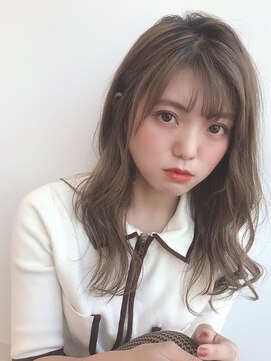 ジーナ 船橋(Zina) 小顔セミウェットウェーブピンクベージュハイライトカラー