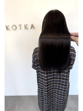 コトカ 千葉(KOTKA) イメチェン/ピンクベージュ/クールショート/髪質改善/オージュア