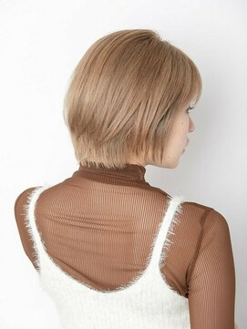 アフロディーテ ギンザ 秋葉原店(APHRODITE GINZA) 外ハネボブ/グラデーションカラー/ペールベージュ/秋葉原
