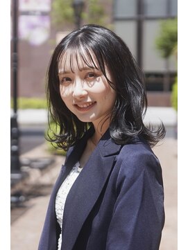 ビュートリアム 梅田(BEAUTRIUM) くびれヘア/外ハネミディアム/シースルーバング/茶屋町/梅田