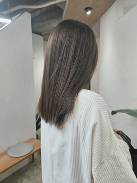 イット(it.) it.YUI ブリーチなしカラー ベージュブラウン