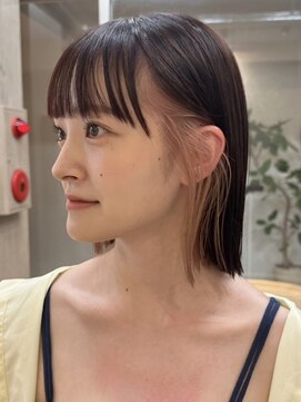 サンク 原宿 表参道(cinq) インナーカラーベージュカラーイヤリングカラーハイトーンカラー