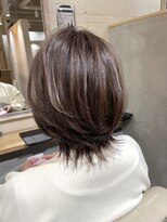 アンビエンテ(ambiente)&nbsp;ツヤ髪スタイル　ウルフスタイル　【坂根】